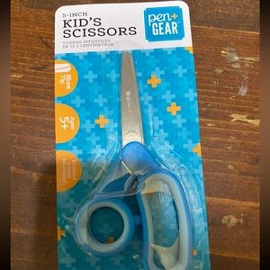 Kids scissors, new in package